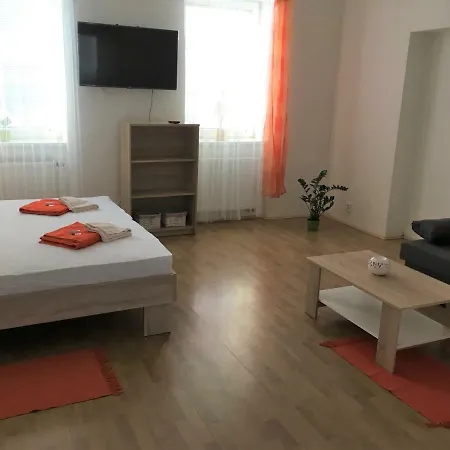 Dvacitka Apartment Ceske Budejovice Exterior photo